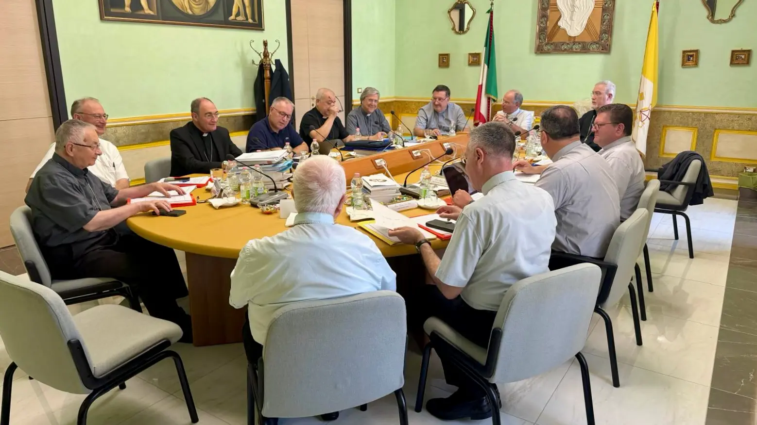 Immagine di Sessione autunnale della Conferenza Episcopale Calabra: focus su formazione, giovani e sinodalità