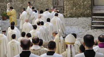 L’accompagnamento delle famiglie interpella il ruolo e l’identità dei presbiteri